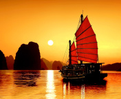 Halong Bay, Vietnama in Sunset wallpaper 176x144