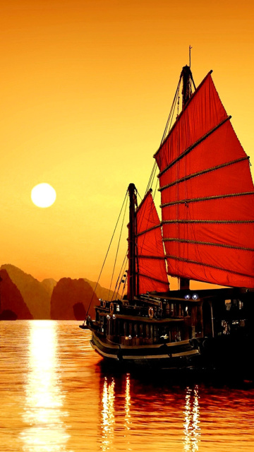 Fondo de pantalla Halong Bay, Vietnama in Sunset 360x640