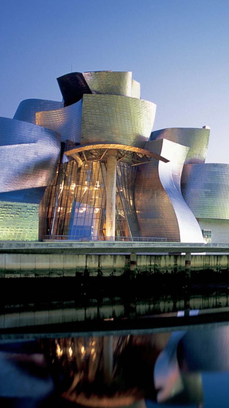 Обои Guggenheim Museum Bilbao Spain 750x1334