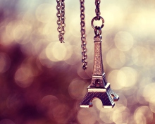 Eiffel Tower Pendant screenshot #1 220x176