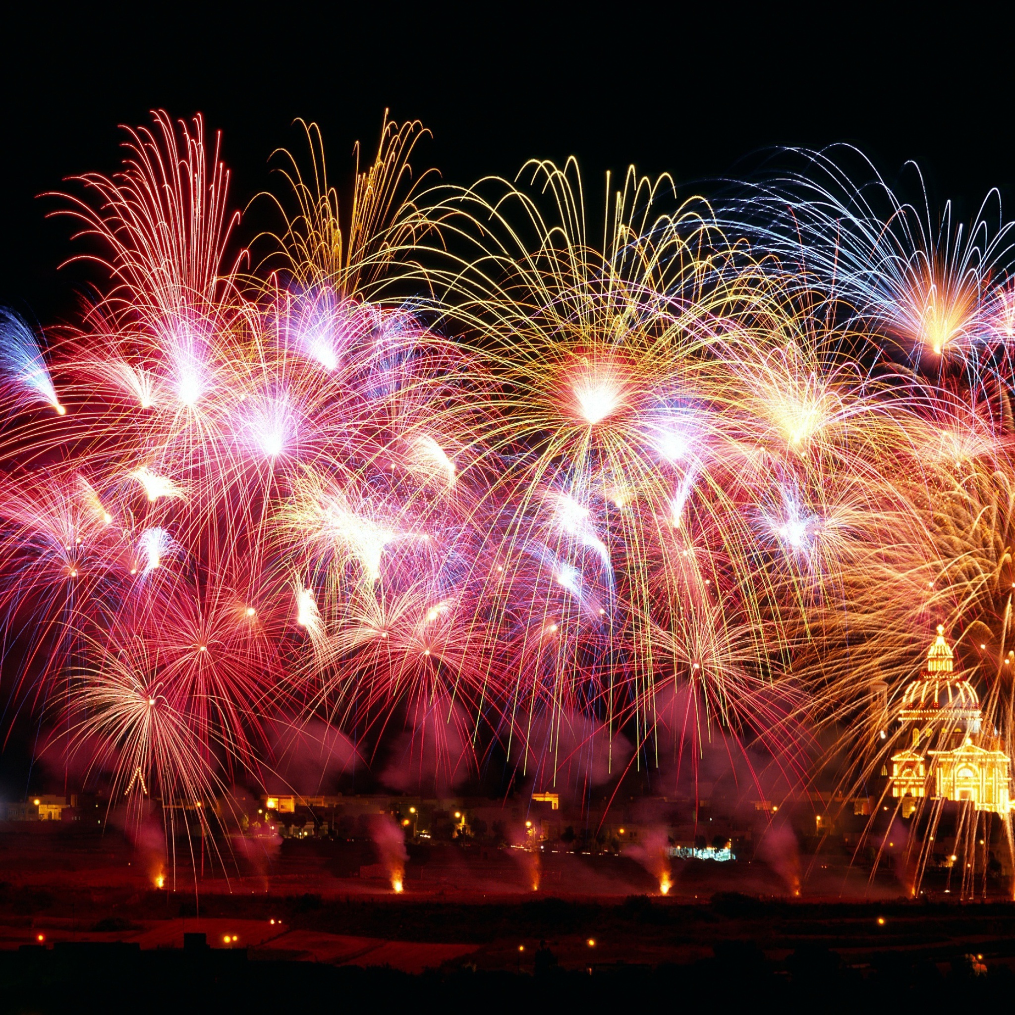 Sfondi New Years Fireworks 2048x2048