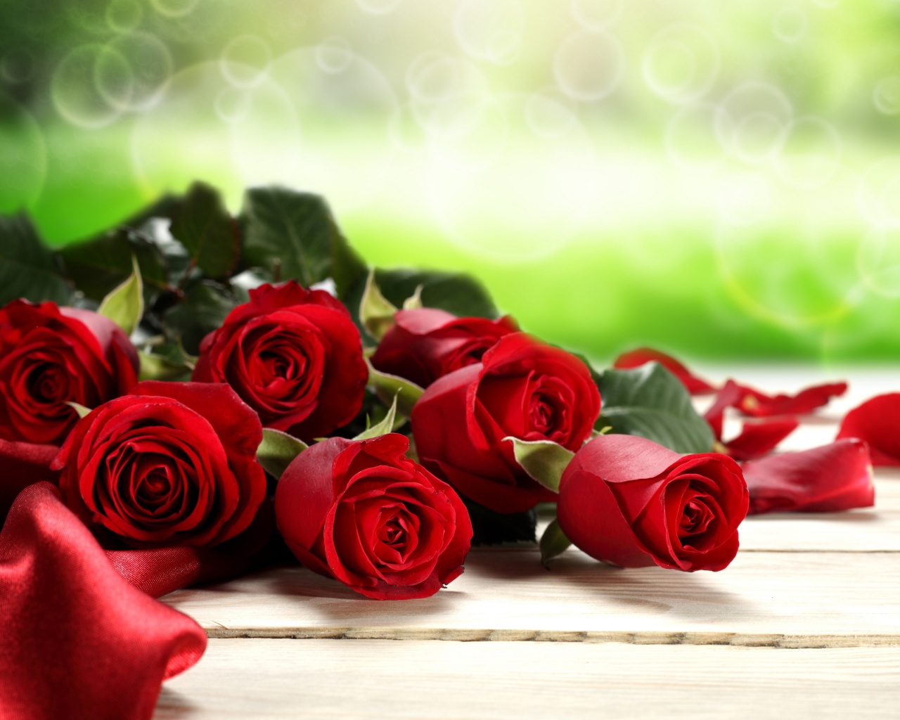 Red Roses for Valentines Day screenshot #1 1280x1024