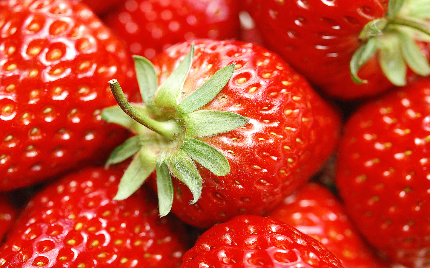 Screenshot №1 pro téma Strawberries 1440x900