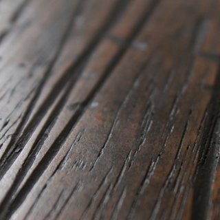 Table Wood - Obrázkek zdarma pro Samsung Breeze B209