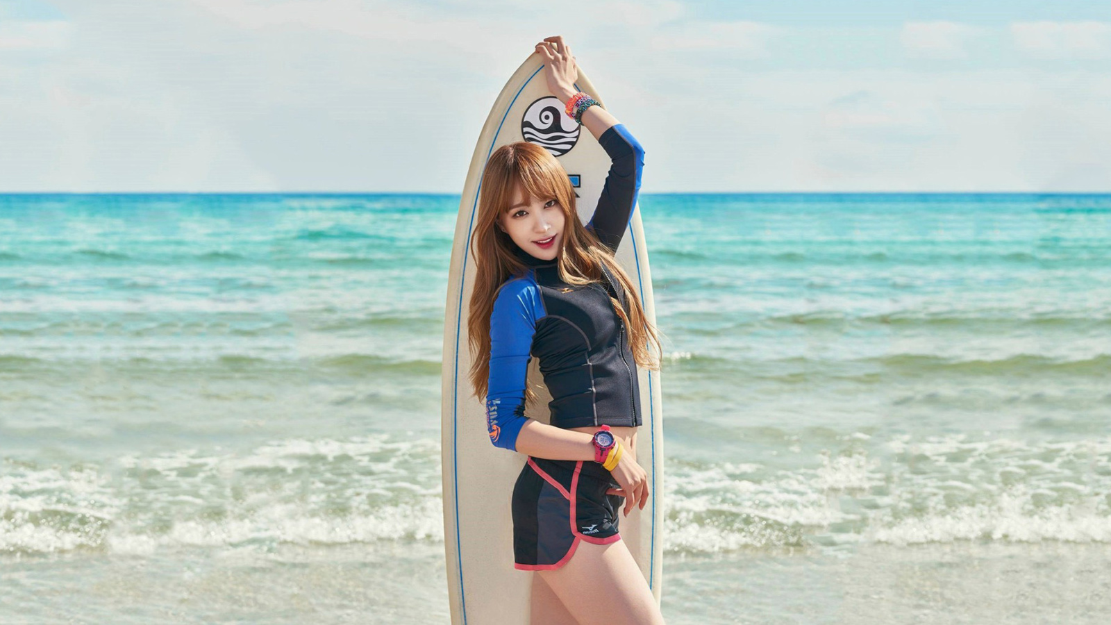 Korean Surfer Girl screenshot #1 1600x900