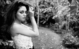 Mila Kunis Black And White Background for Android, iPhone and iPad