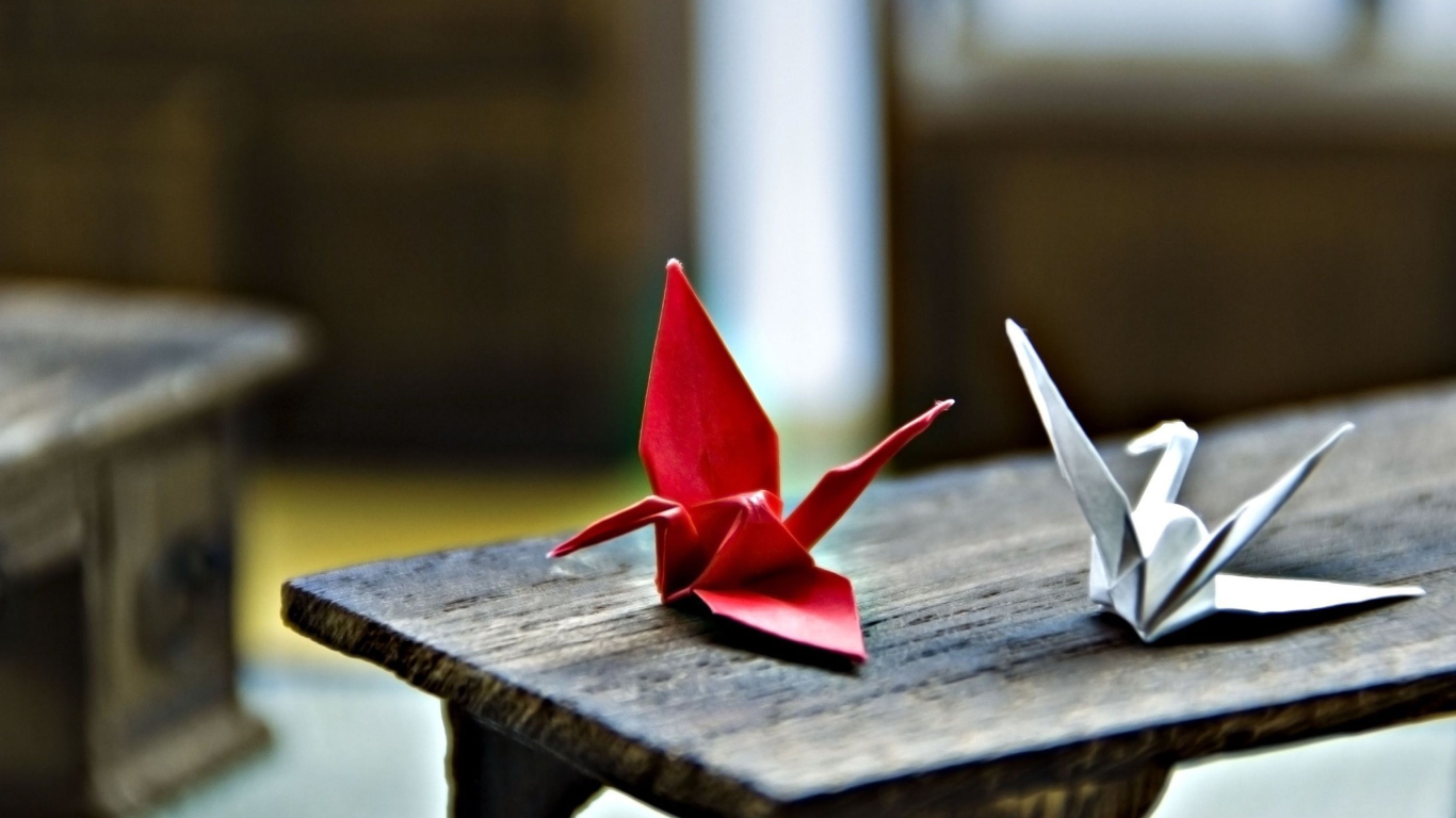 Sfondi Paper Origami Bird 1366x768