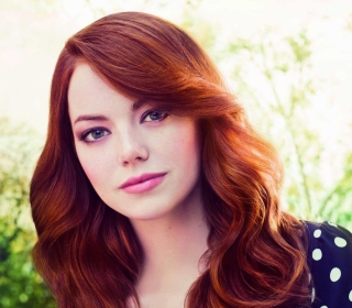 Обои Emma Stone Portrait для телефона и на рабочий стол iPad 3