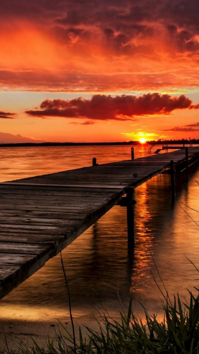 Stunning Sunset in Sweden wallpaper 640x1136