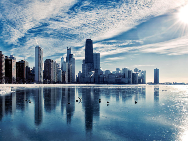 Chicago, Illinois wallpaper 640x480