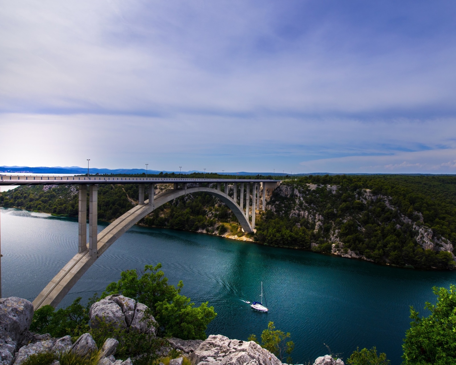 Fondo de pantalla Krka River Croatia 1600x1280