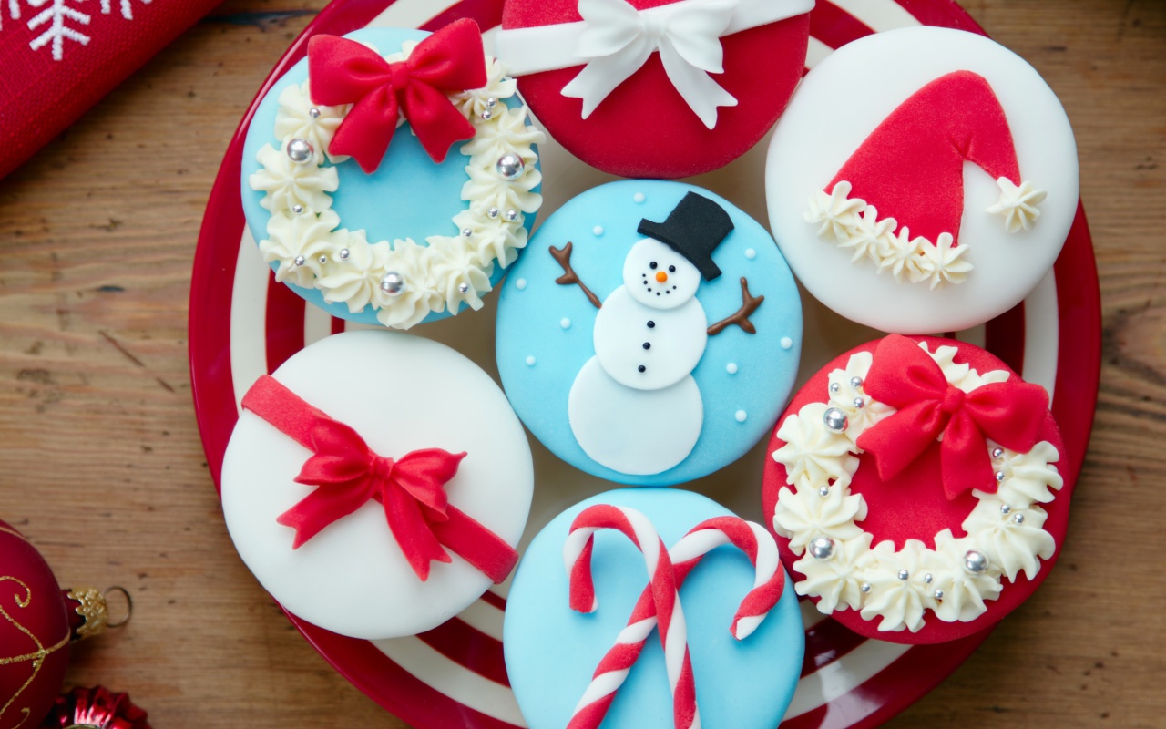 Обои Christmas Pastry Dessert 1280x800