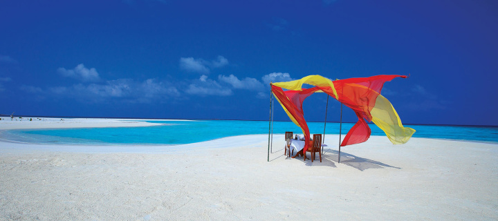 Fondo de pantalla White Harp Beach Hotel, Hulhumale, Maldives 720x320