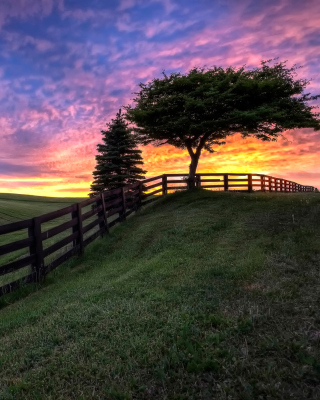 Hills Countryside Sunset - Obrázkek zdarma pro Nokia Lumia 2520