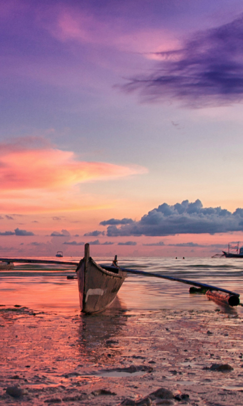 Das Pink Sunset And Boat At Beach In Philippines Wallpaper 480x800