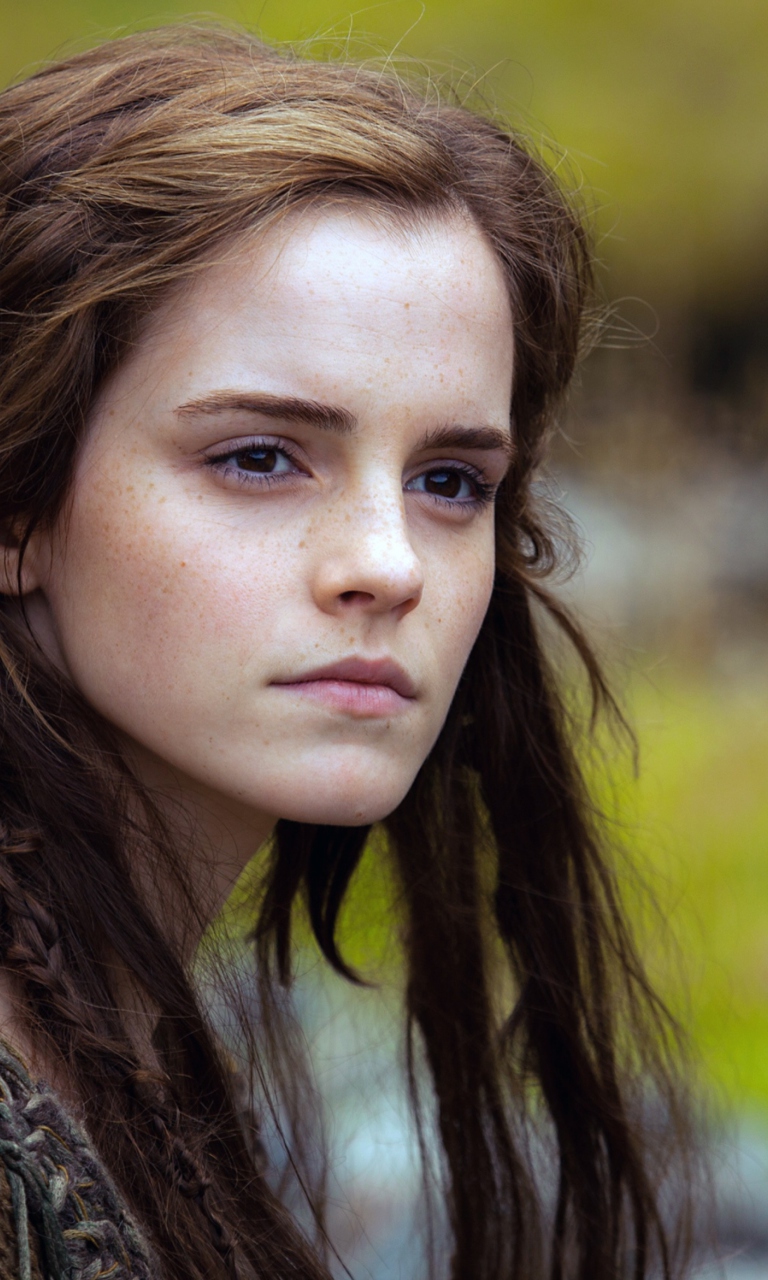 Das Emma Watson In Noah Wallpaper 768x1280