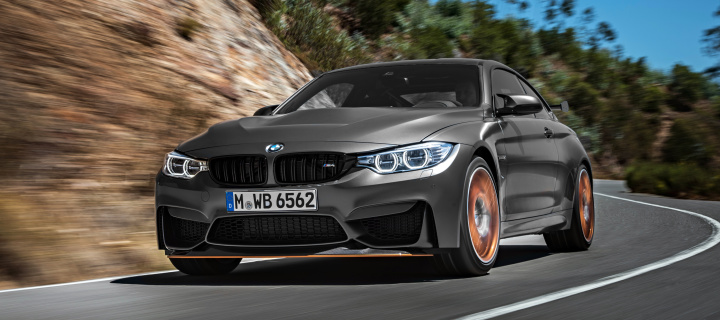 Screenshot №1 pro téma BMW M4 GTS F82 720x320