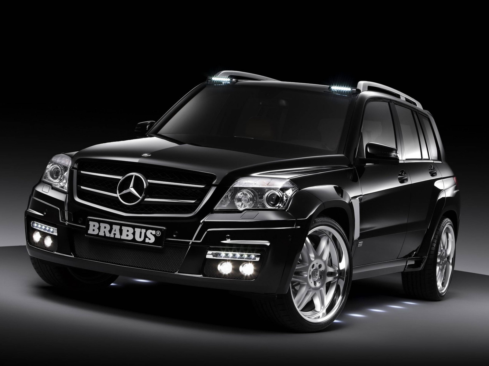 Screenshot №1 pro téma Mercedes Brabus 1600x1200