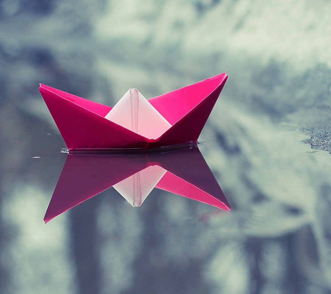 Das Pink Paper Boat Wallpaper 1080x960