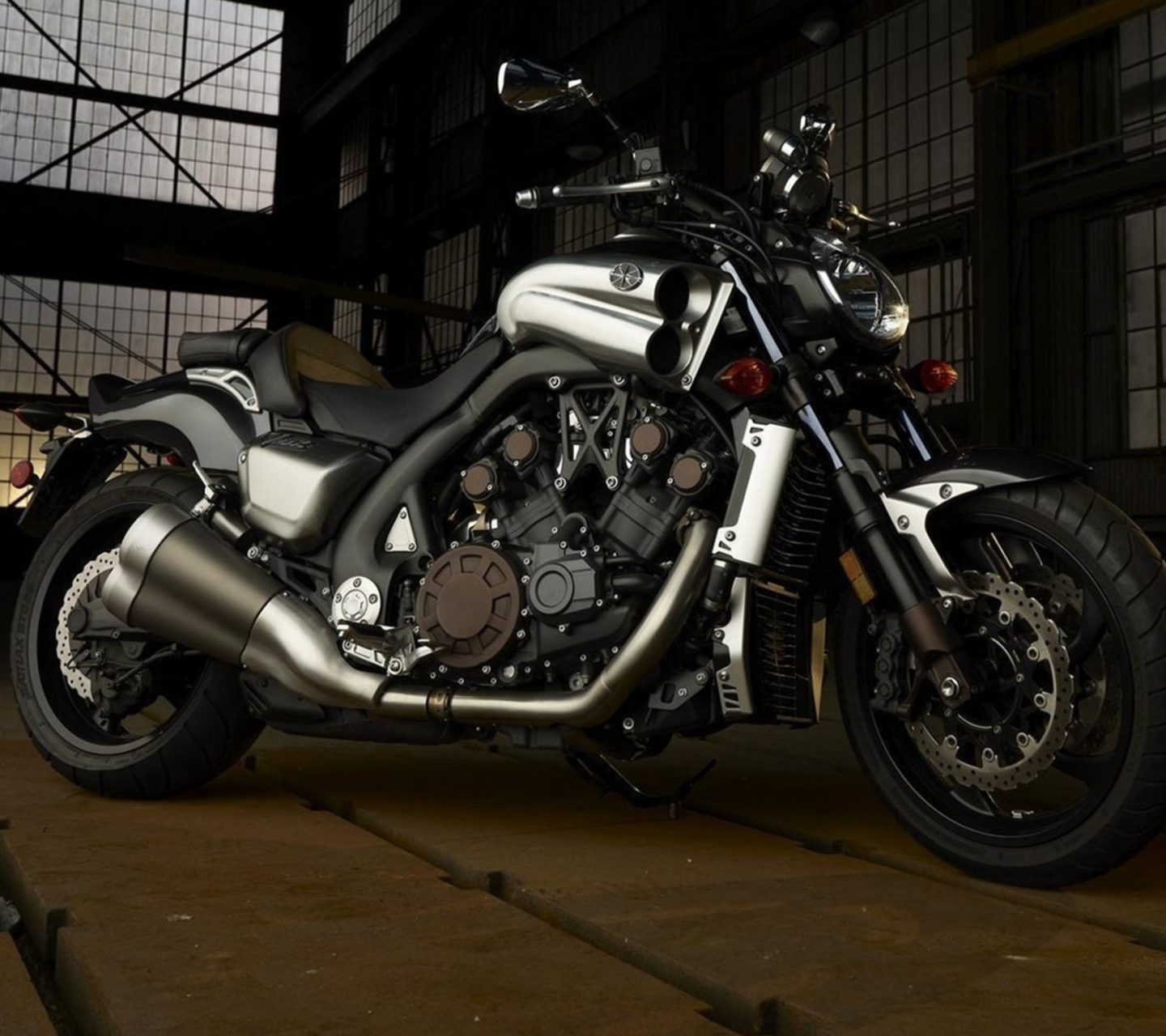 Fondo de pantalla Yamaha V-Max 1440x1280