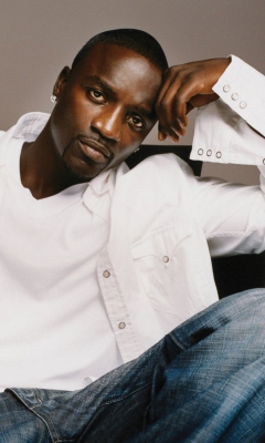 Fondo de pantalla Akon 240x400