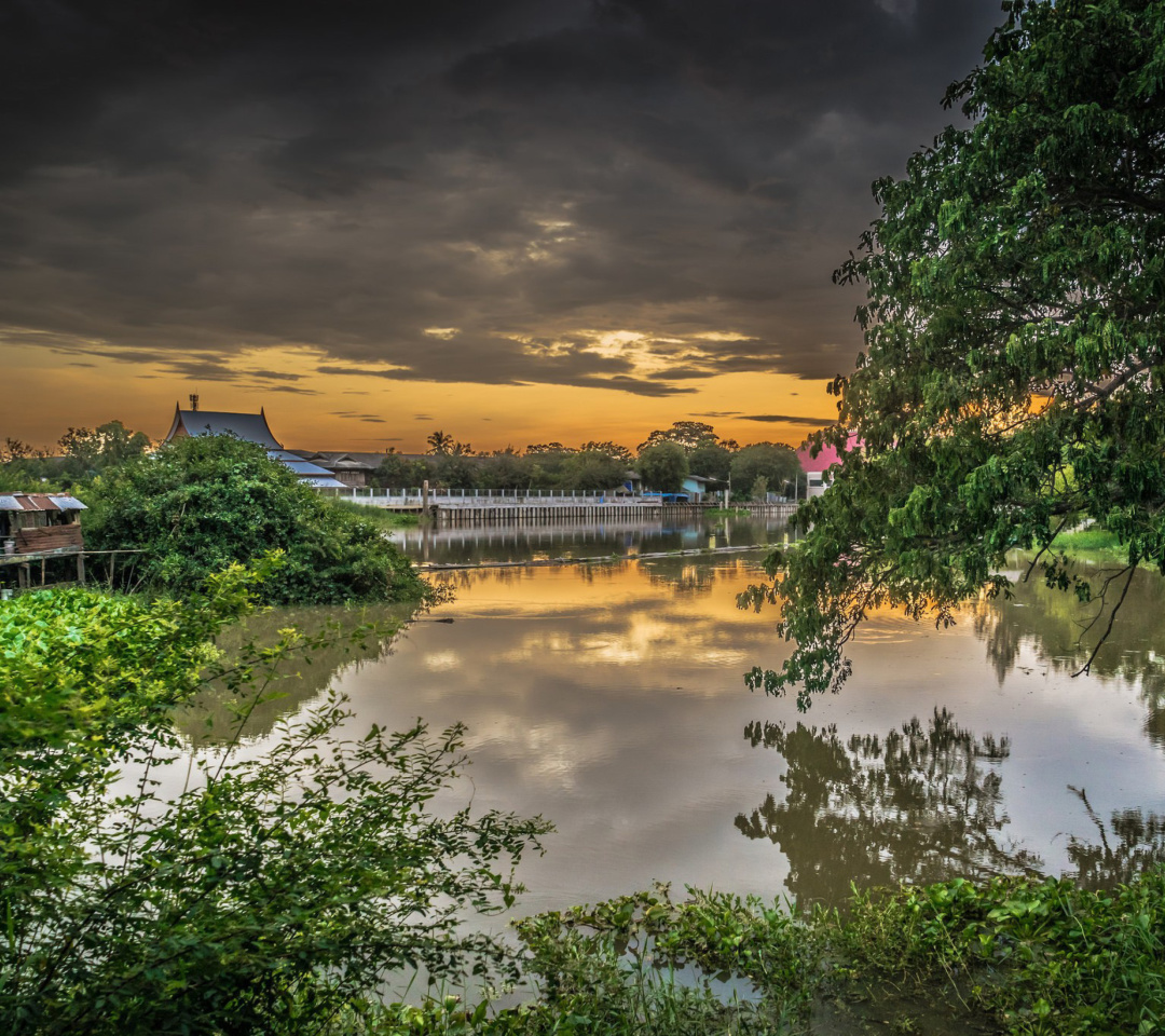 Fondo de pantalla Asian River Landscape 1080x960