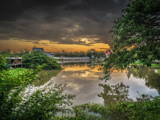 Das Asian River Landscape Wallpaper 320x240