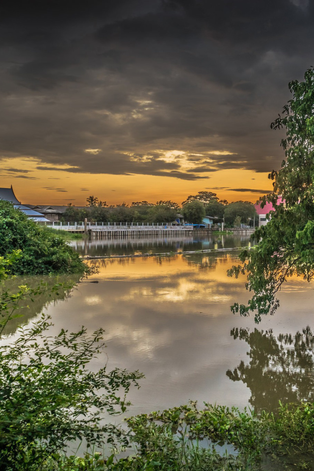 Asian River Landscape wallpaper 640x960