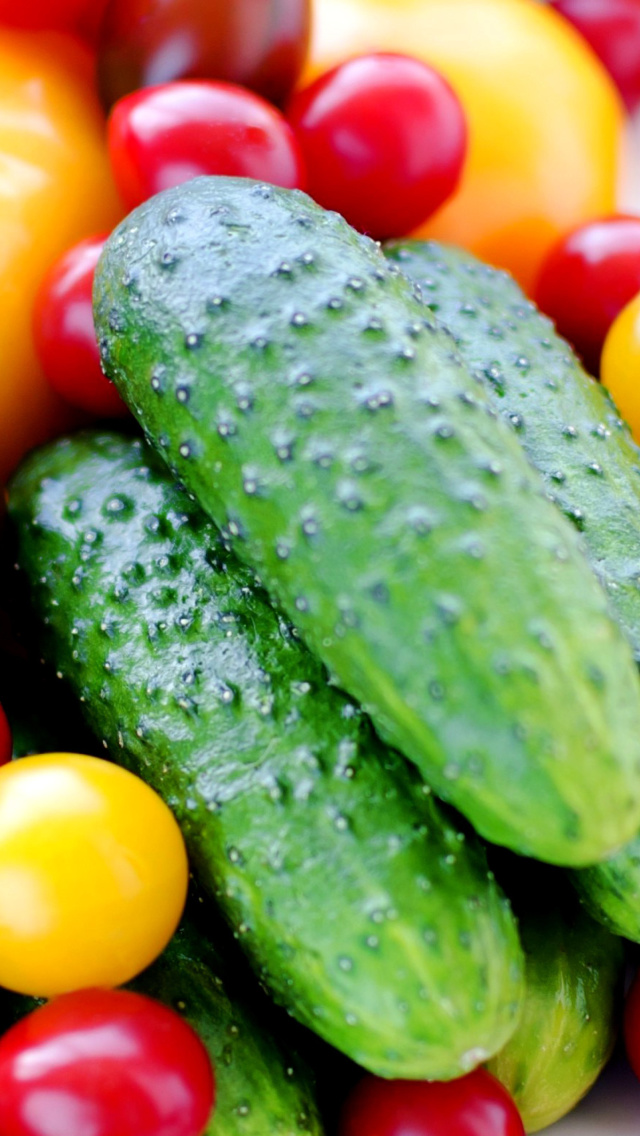 Screenshot №1 pro téma Raw foodism Food - Cucumber 640x1136