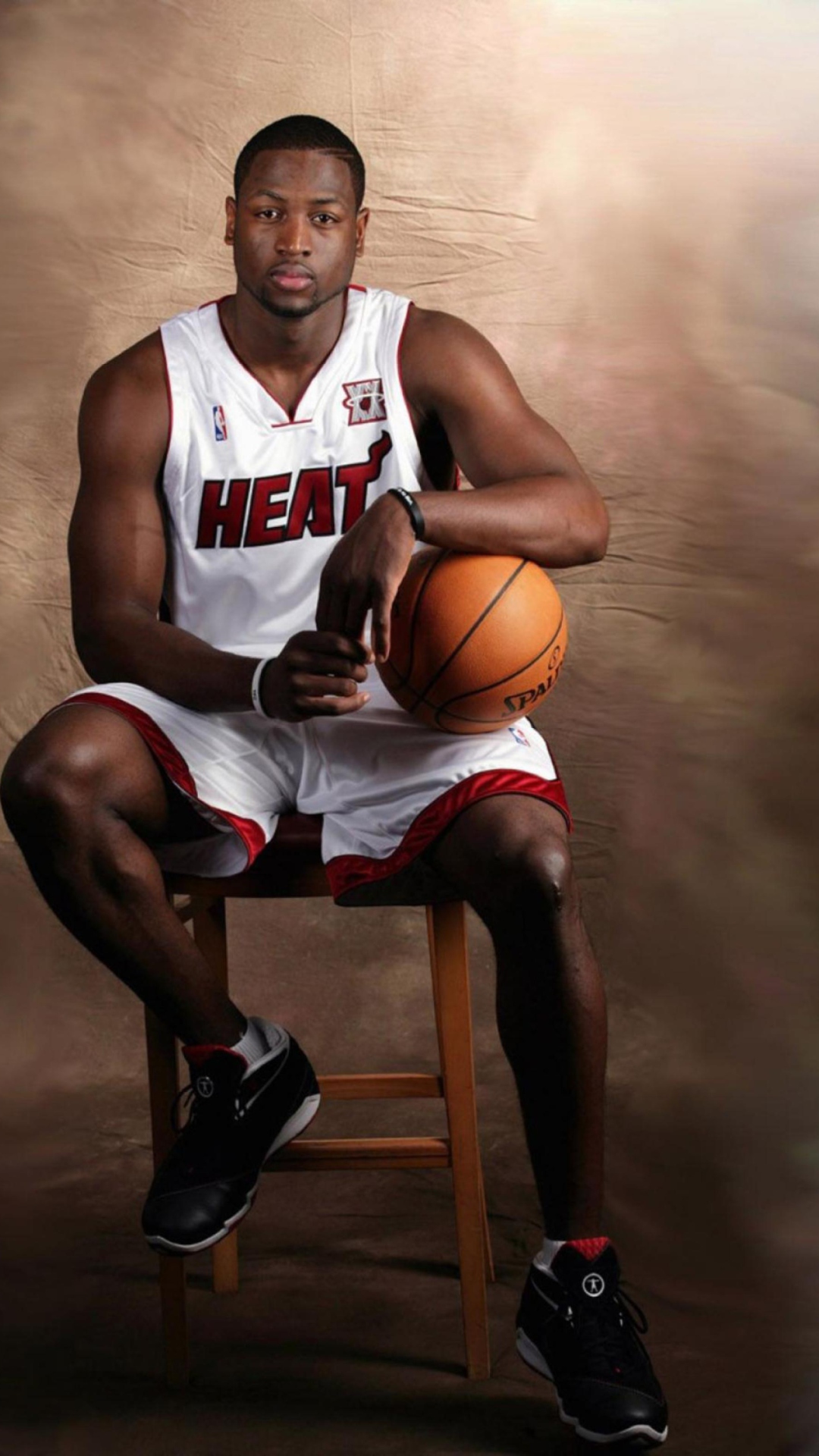 Fondo de pantalla Dwyane Wade - Miami Heat 1080x1920