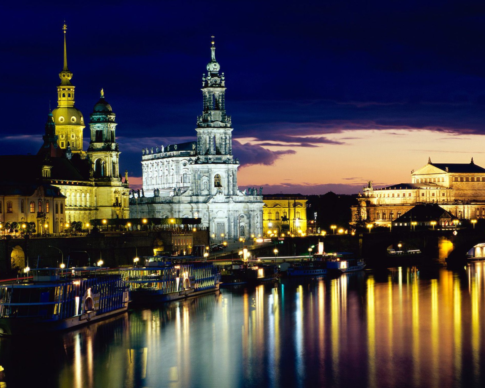 Das Elbe Dresden Germany Wallpaper 1600x1280