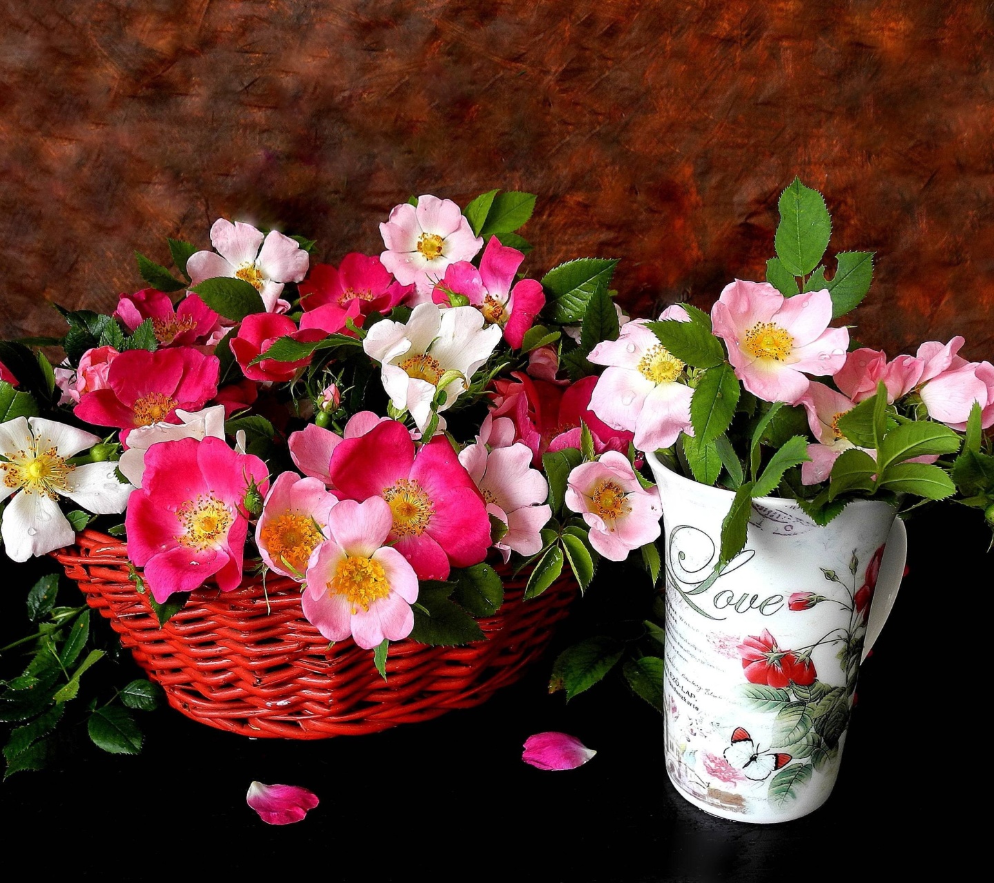 Fondo de pantalla Sweetheart flowers 1440x1280