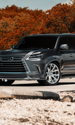 Das Lexus LX570 Wallpaper 240x400