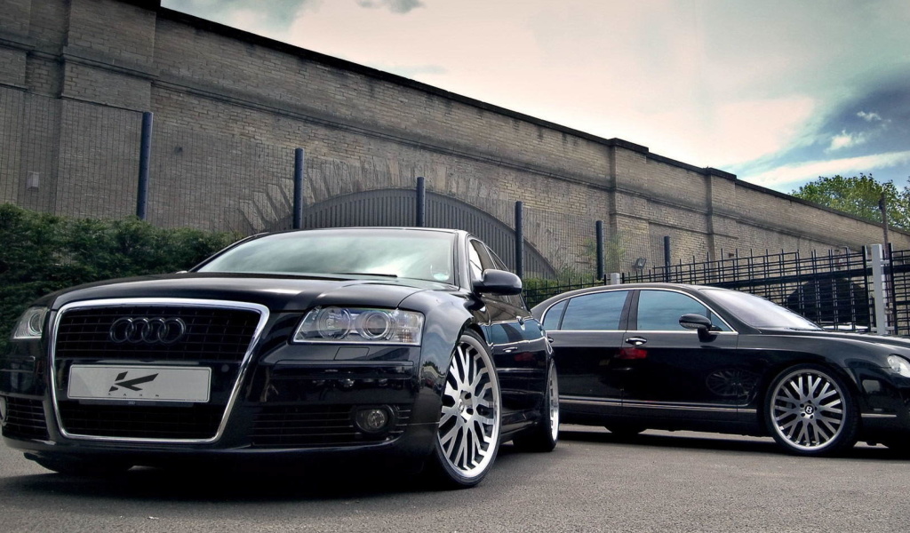 Screenshot №1 pro téma Audi A8 and Bentley, One Platform 1024x600