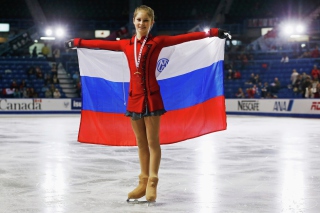 2014 Winter Olympics Figure Skater Champion Julia Lipnitskaya - Obrázkek zdarma pro 176x144