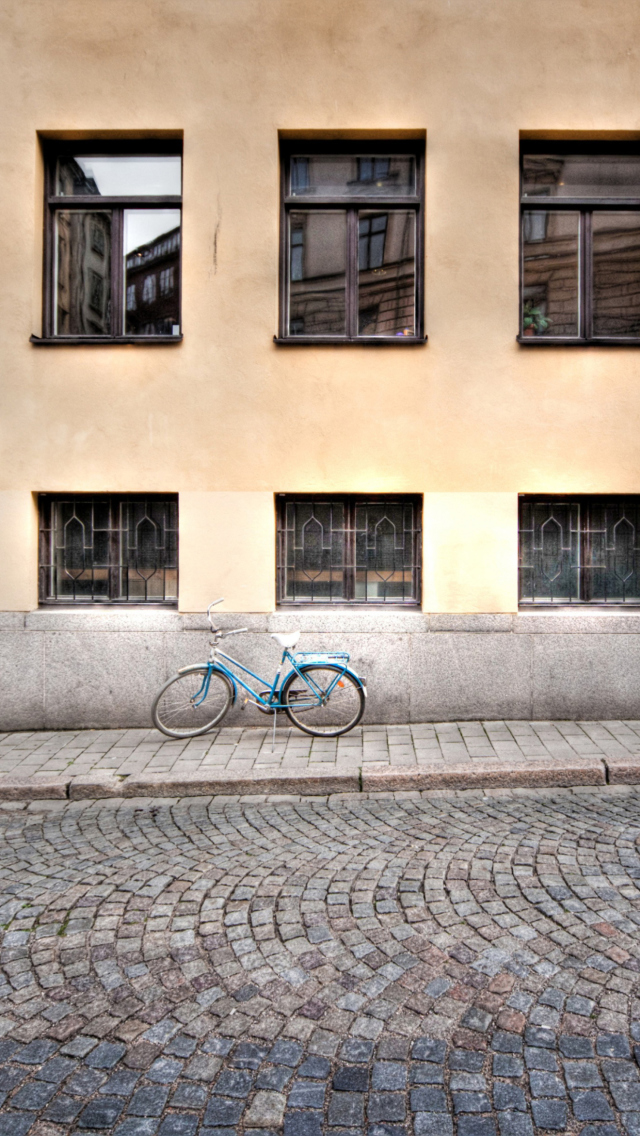 Screenshot №1 pro téma Bicycle On The Street 640x1136