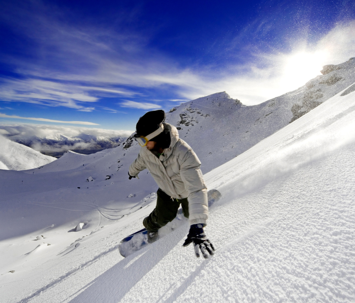 Fondo de pantalla Outdoor activities as Snowboarding 1200x1024