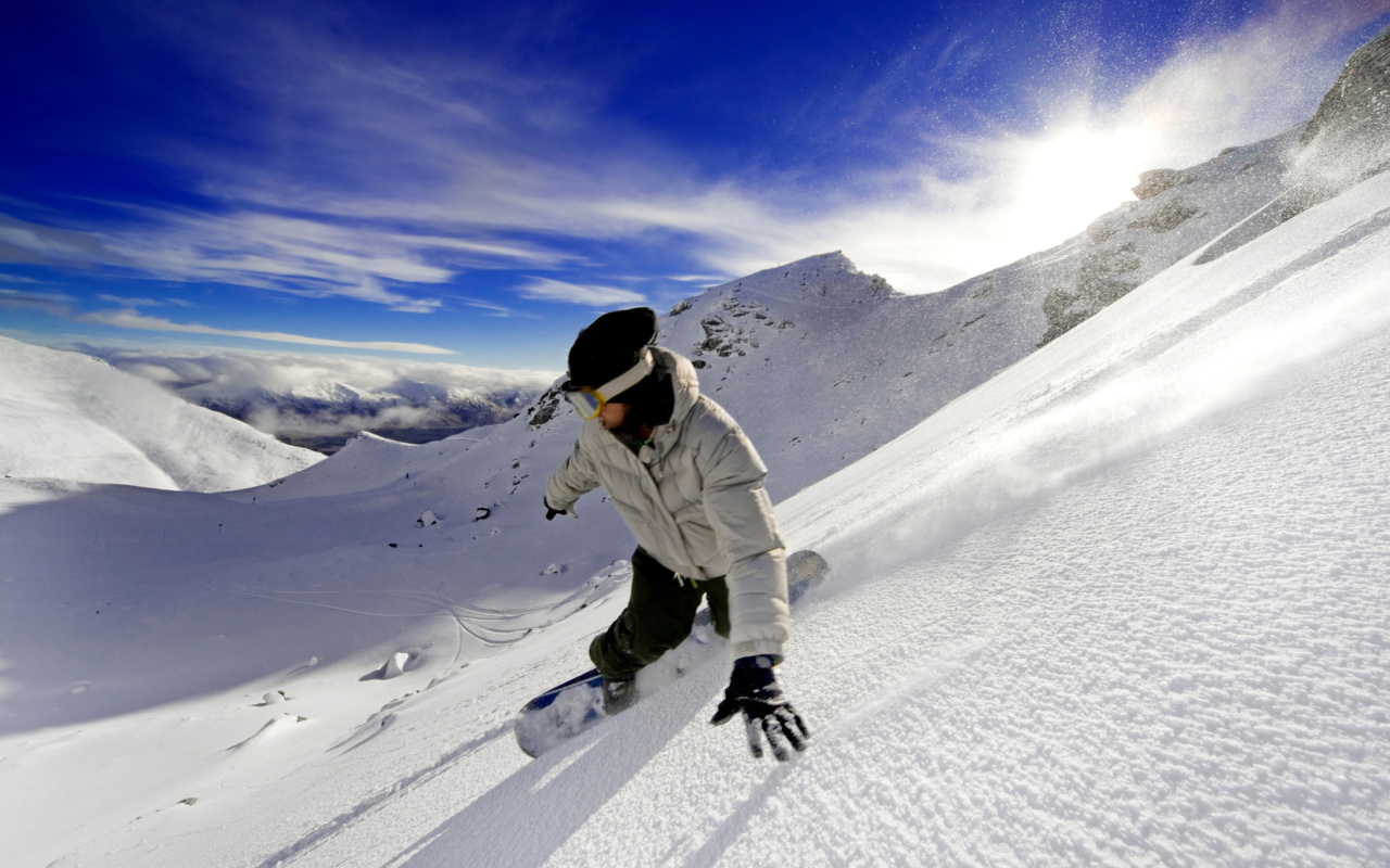 Fondo de pantalla Outdoor activities as Snowboarding 1280x800