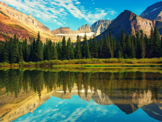 Glacier National Park in Montana screenshot #1 320x240