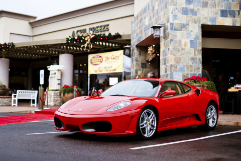 Sfondi Ferrari F430 in City 480x320