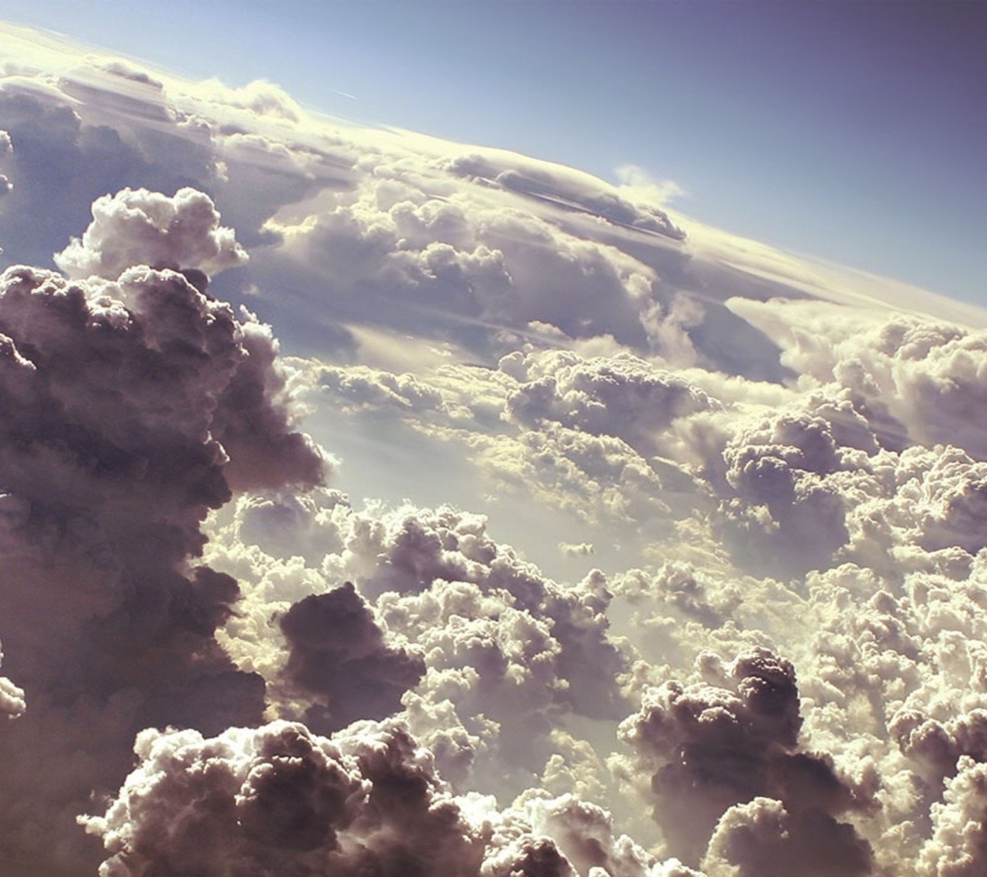 White Clouds screenshot #1 1440x1280