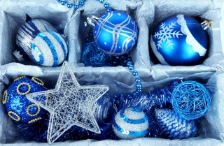 Kostenloses Blue Christmas Decorations Wallpaper für Samsung Galaxy Tab 3 10.1
