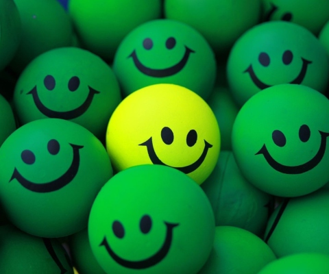 Sfondi Smiley Green Balls 480x400