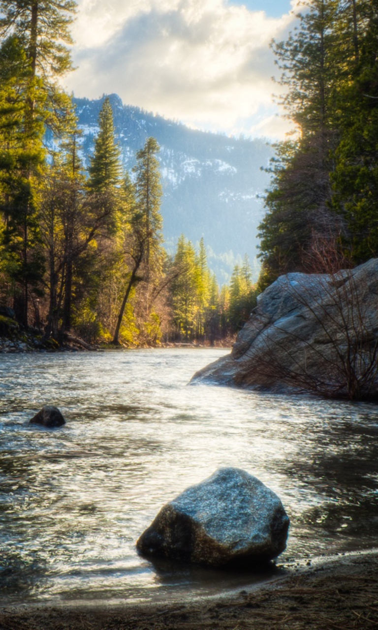 Sfondi Beautiful Mountain Scenery 768x1280