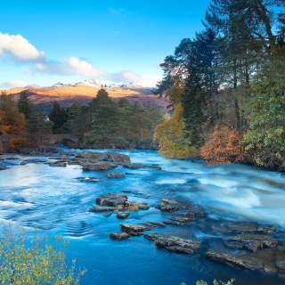 Landscape of mountain river sfondi gratuiti per iPad