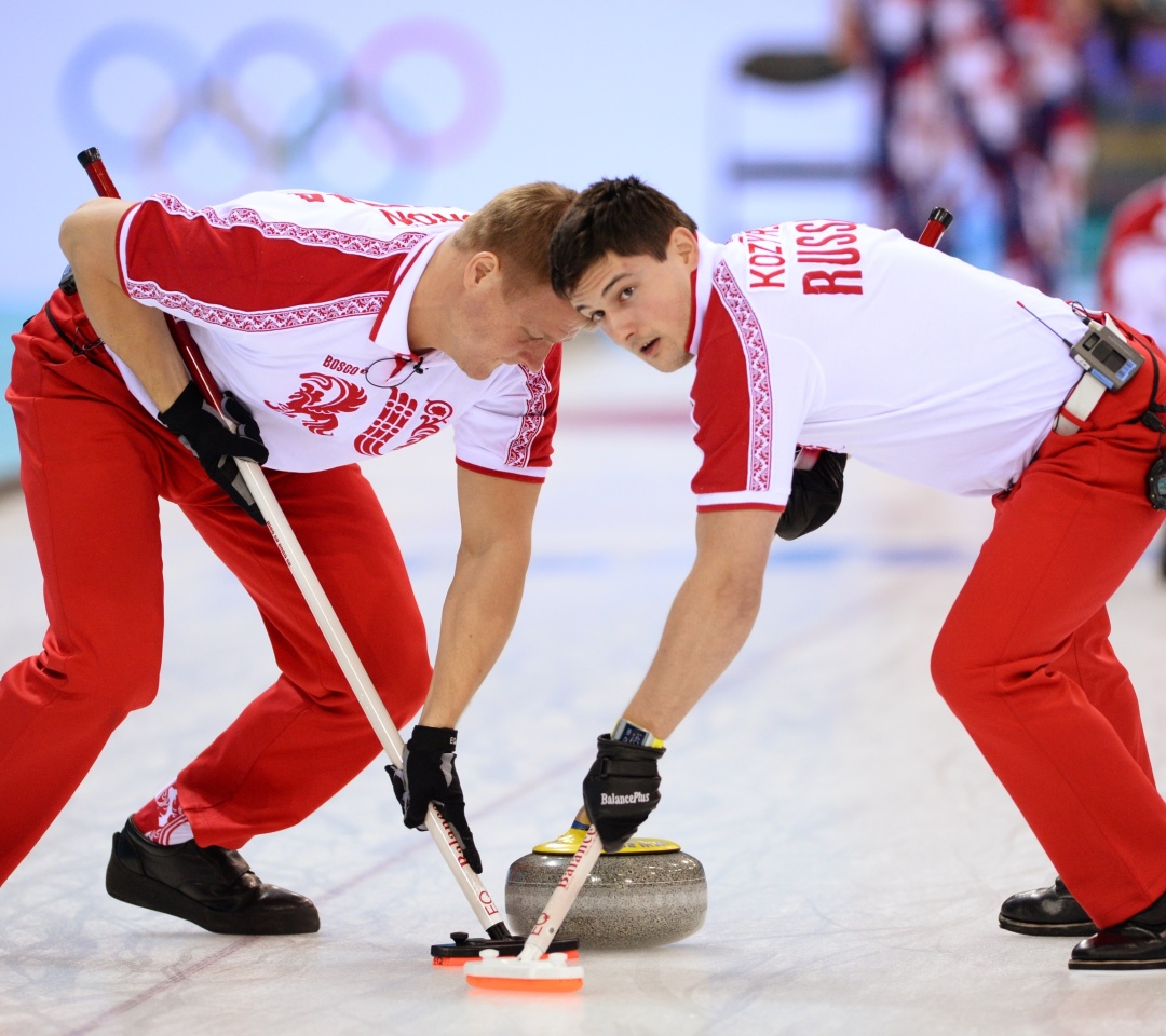 Обои Russian curling team 1080x960