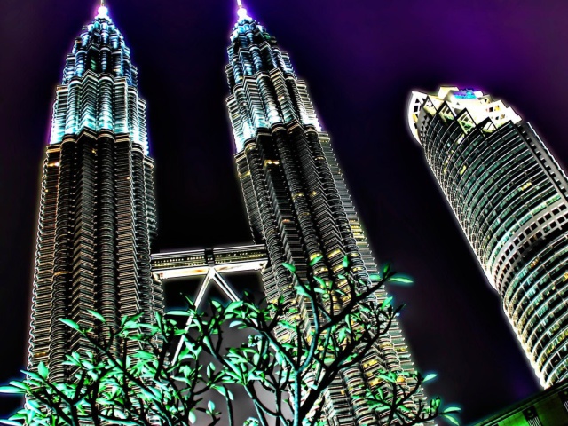 Malaysia, Petronas Towers Twins wallpaper 640x480