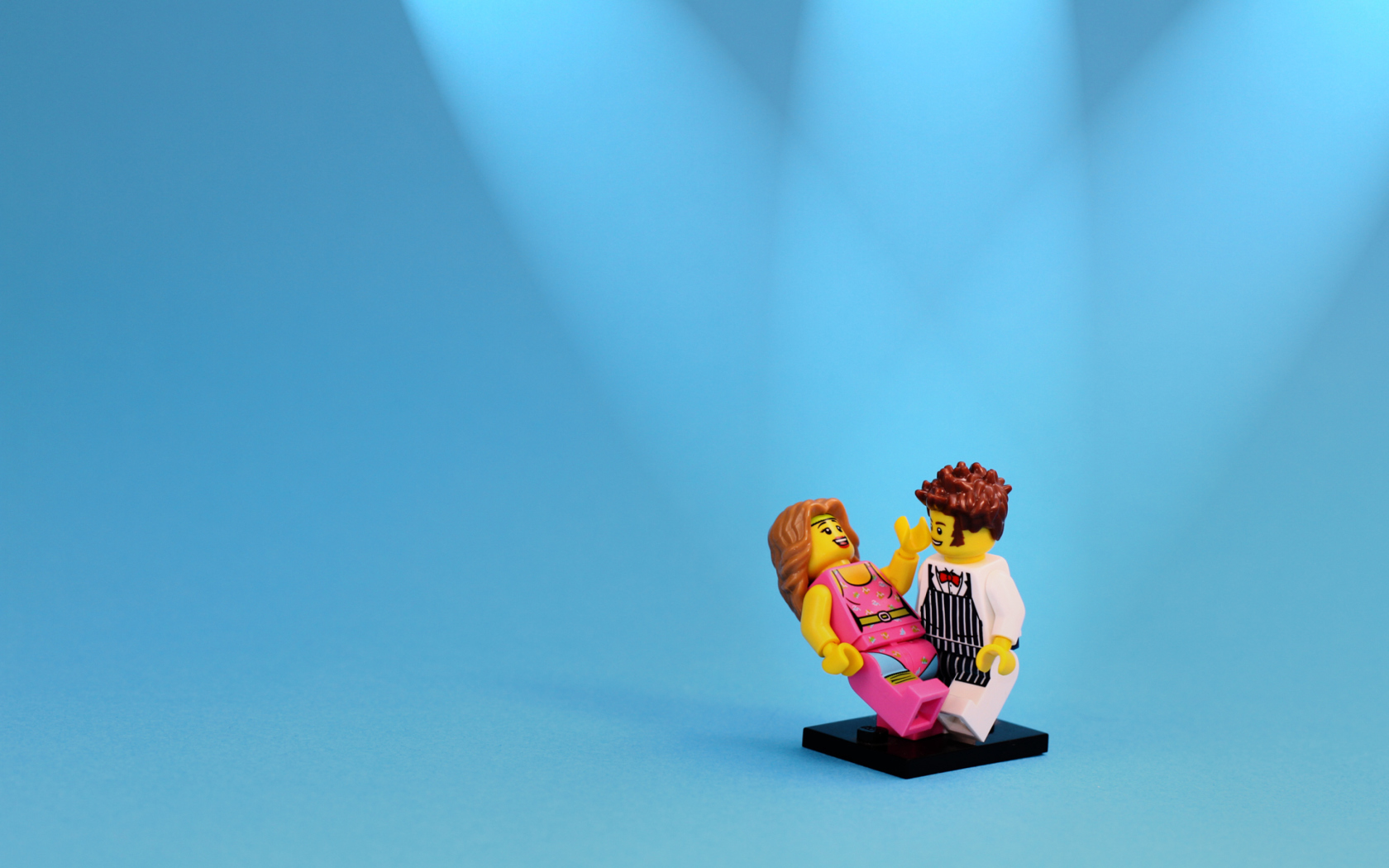 Screenshot №1 pro téma Dance With Me Lego 1680x1050