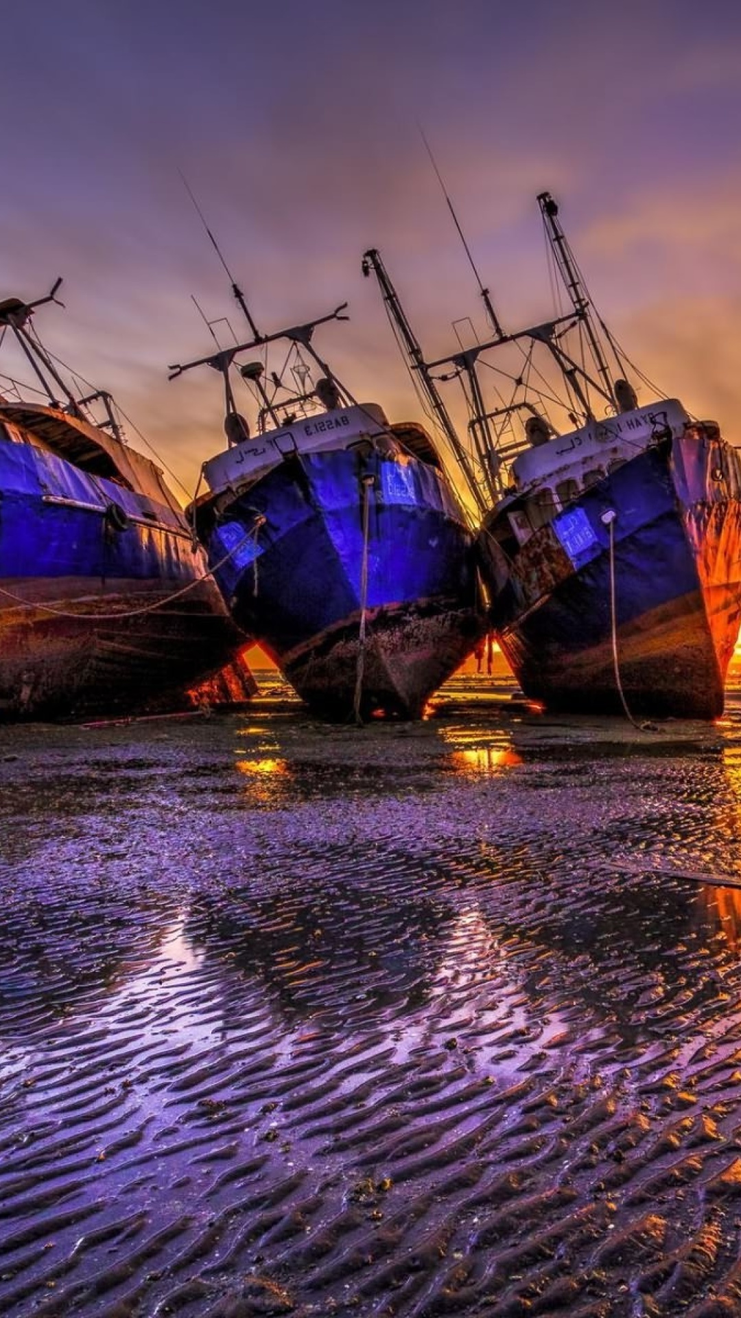 Ship graveyard in Nouadhibou, Mauritania wallpaper 1080x1920