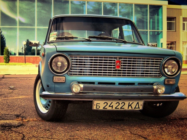 Fondo de pantalla Vaz 2101 640x480